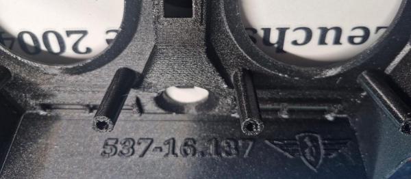 Zündapp Tachogehäuse Typ 537 mit weißen Licht und Wasserzeichen, sowie den Blinkerpfeilen mittig wie Original , Struktur-PETG !